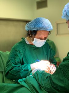 Các quy trình phẫu thuật được bác sĩ phẫu thuật thẩm mỹ giỏi Hồ Quốc VIệt trực tiếp thực hiện với độ chính xác cao