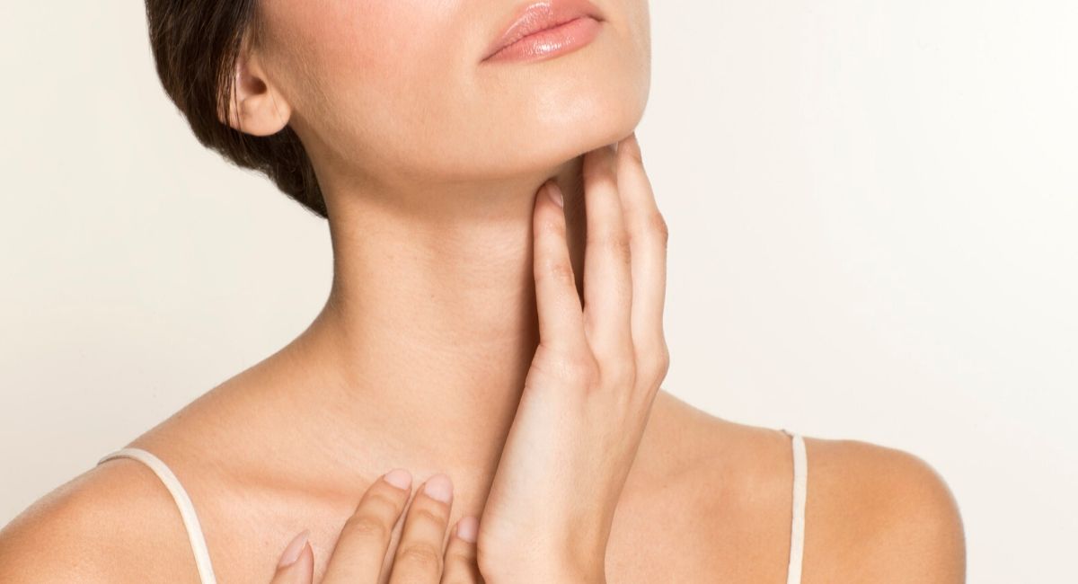 hút mỡ nọng cằm an toàn bác sĩ CKI Hồ Quốc Việt